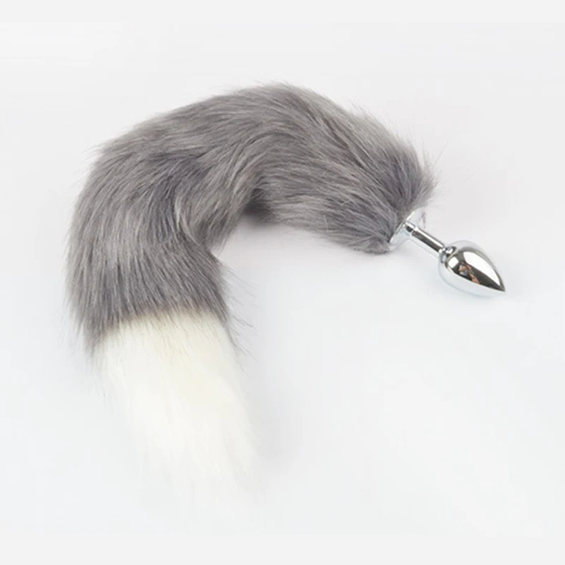 Velora Silver Fox Tail Plug view 3